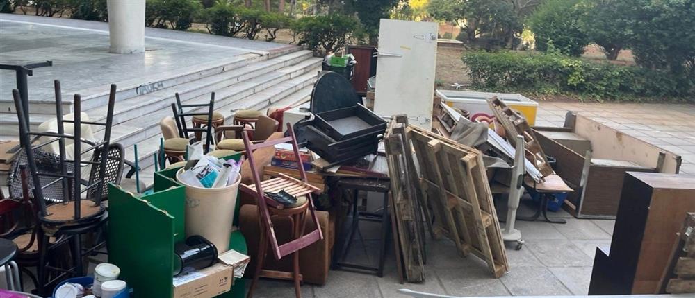 ΑΠΘ - Αριστοτέλειο - κατάληψη - εκκένωση ΑΠΘ - Αριστοτέλειο - κατάληψη - εκκένωση