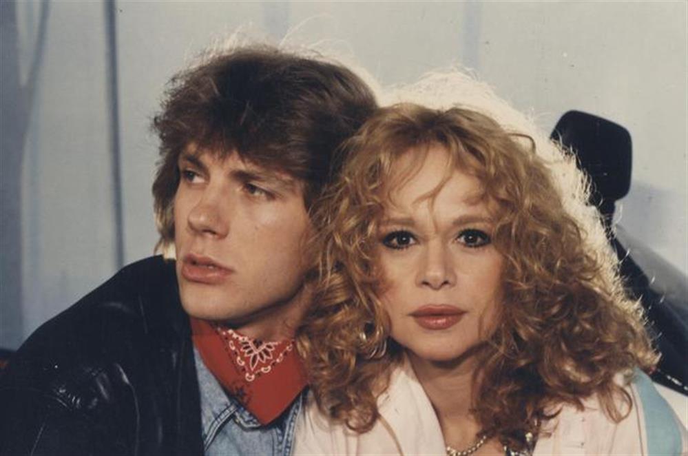 Αλίκη Βουγιουκλάκη