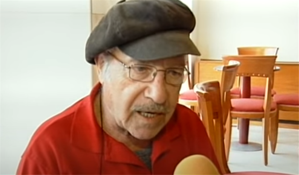 Θύμιος Καρακατσάνης Θύμιος Καρακατσάνης