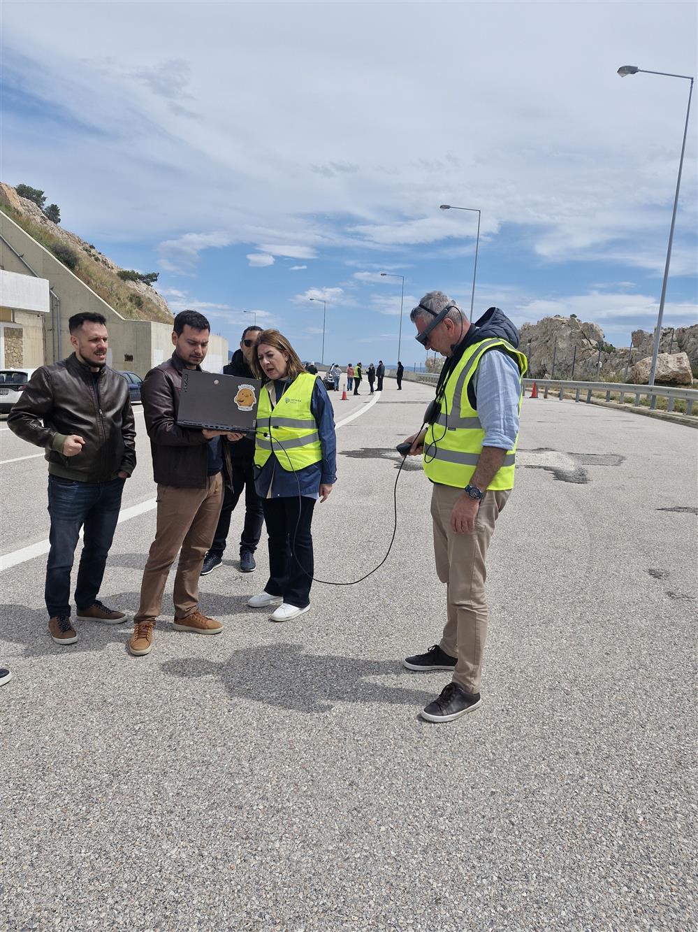 Ρομπότ - Ολυμπία Οδός Ρομπότ - Ολυμπία Οδός