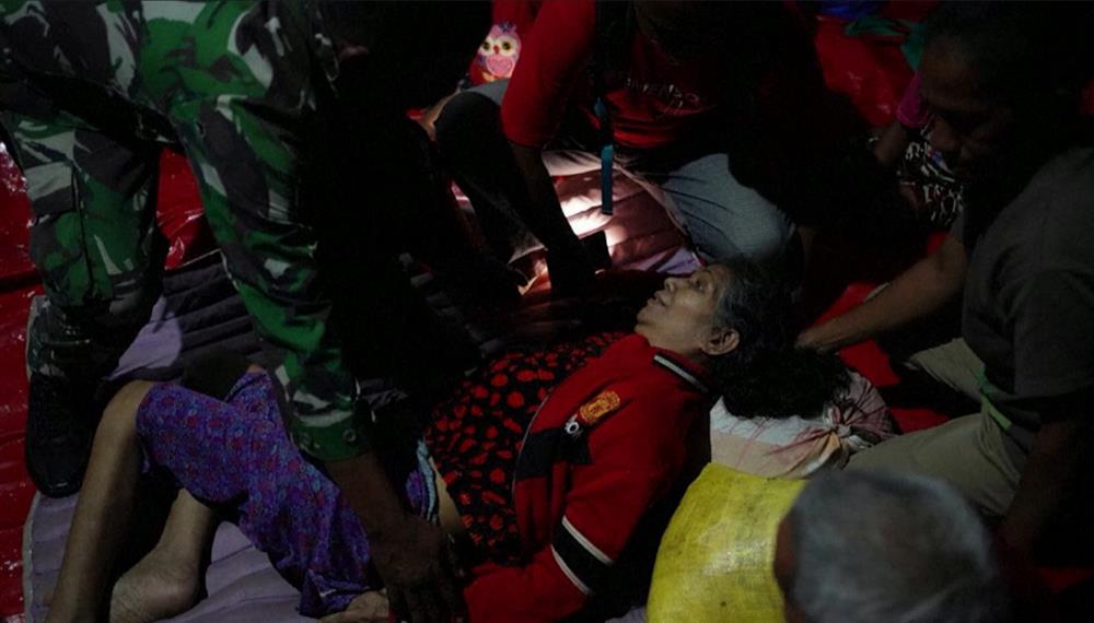 Ινδονησία - Έκρηξη ηφαιστείου