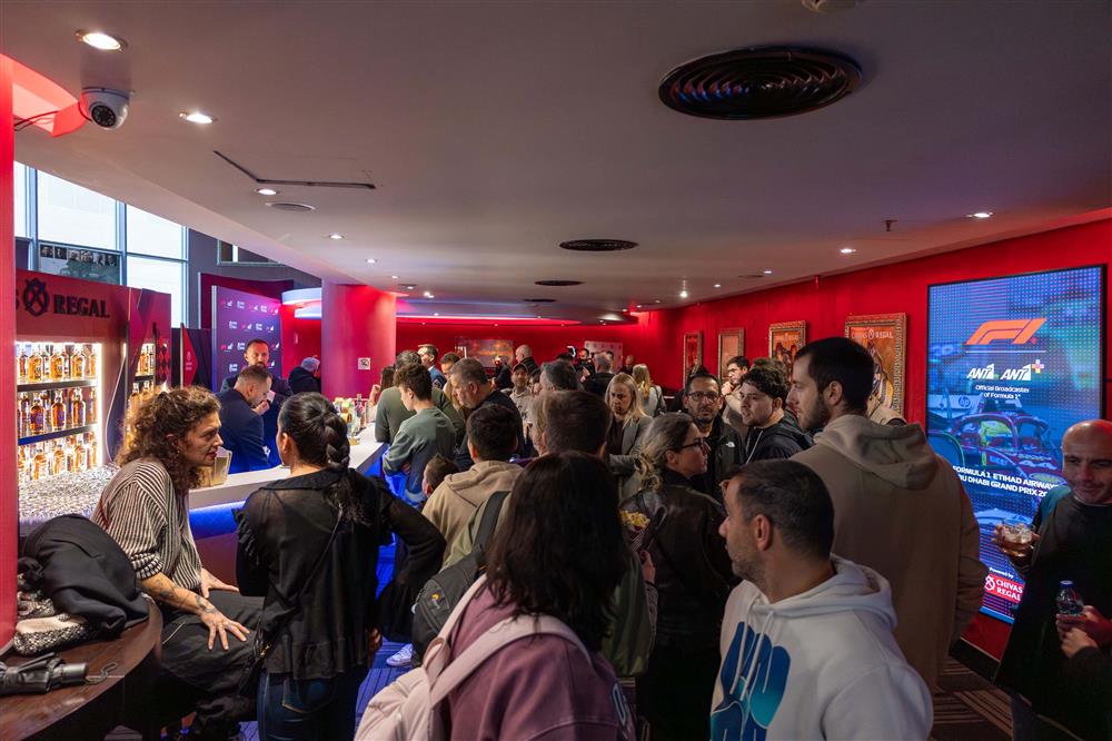 Ένα κινηματογραφικό Grand Finale με την υπογραφή ANT1+ & Chivas Regal Ένα κινηματογραφικό Grand Finale με την υπογραφή ANT1+ & Chivas Regal