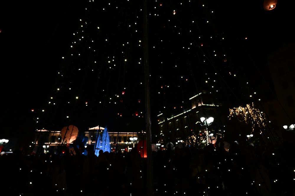 Αθήνα - Νύχτα των Ευχών - Πλατεία Κοτζιά Αθήνα - Νύχτα των Ευχών - Πλατεία Κοτζιά