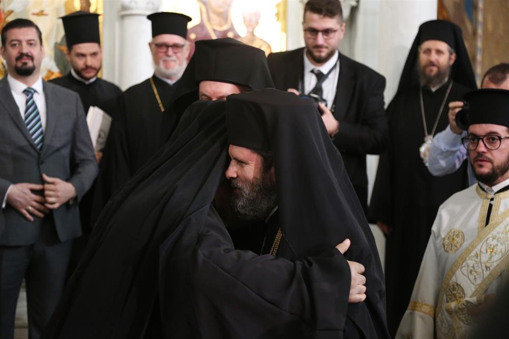 Αρχιεπίσκοπος Τιράνων, Δυρραχίου και πάσης Αλβανίας Ιωάννης - Ενθρόνιση