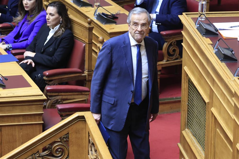 Βουλή - Σαμαράς Βουλή - Σαμαράς