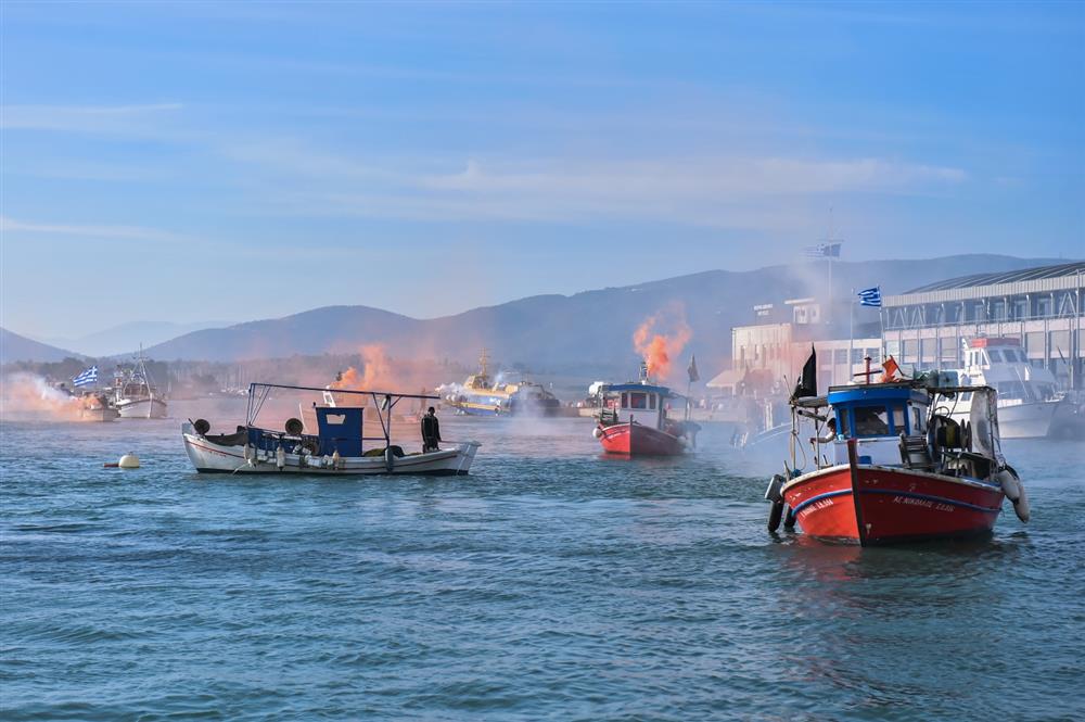 Βόλος - αγρότες Βόλος - αγρότες