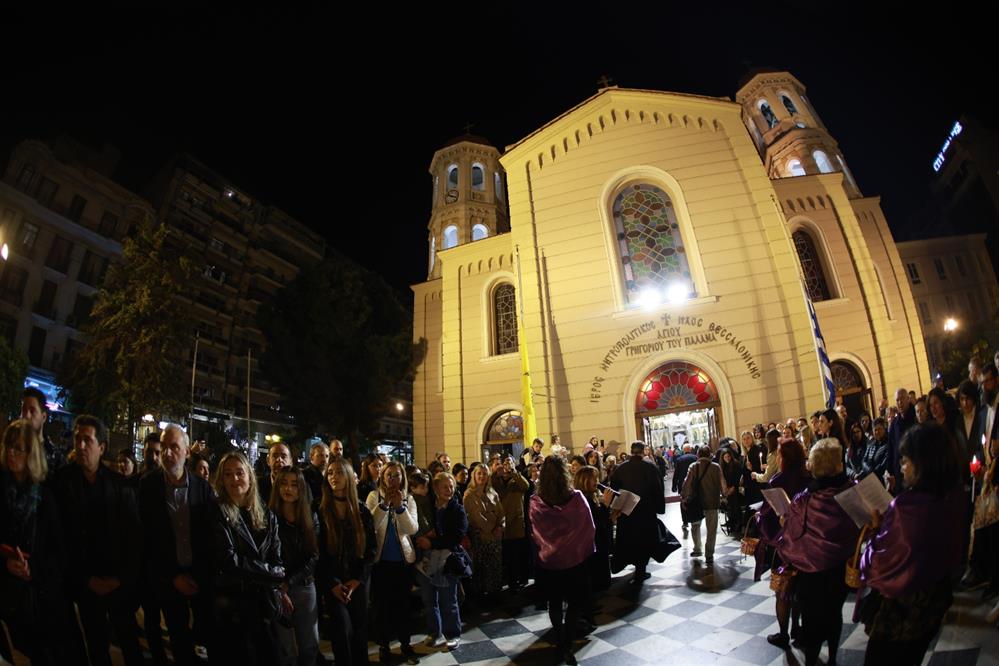 Επιτάφιος - συγκέντρωση επιταφίων - Θεσσαλονίκη Επιτάφιος - συγκέντρωση επιταφίων - Θεσσαλονίκη