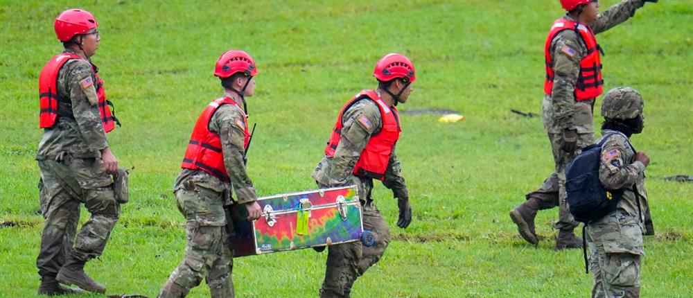 Τέξας - πλημμύρες - έρευνες Τέξας - πλημμύρες - έρευνες