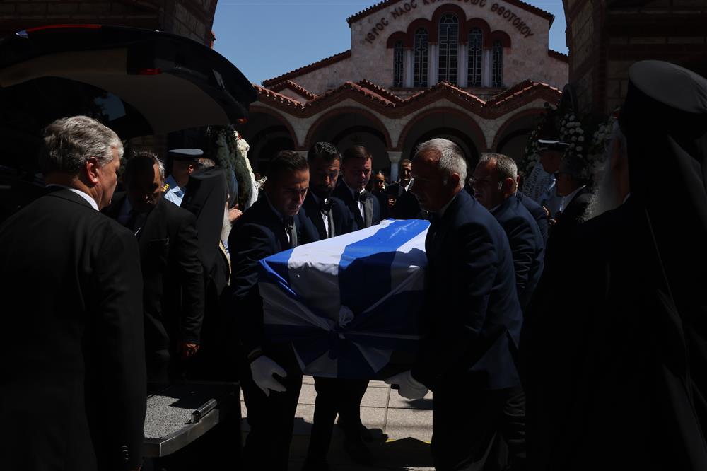 Κηδεία Απόστολου Βεσυρόπουλου