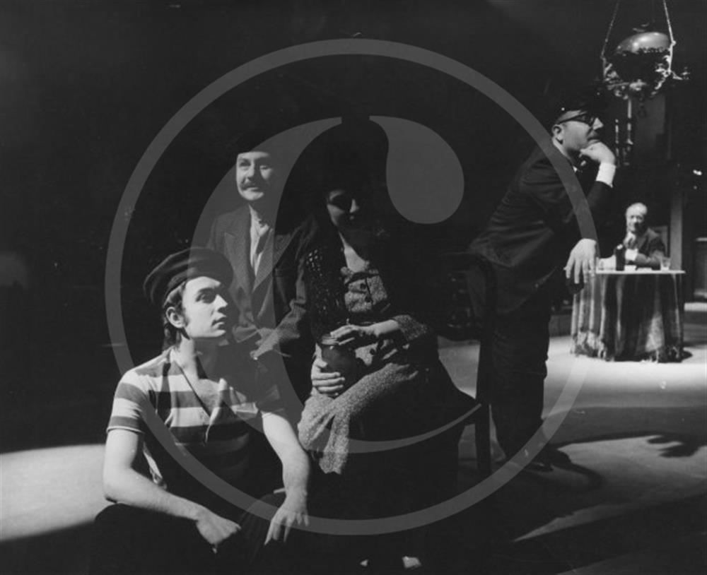 Γιαννης Λαμπρόπουλος - ηθοποιός Γιαννης Λαμπρόπουλος - ηθοποιός