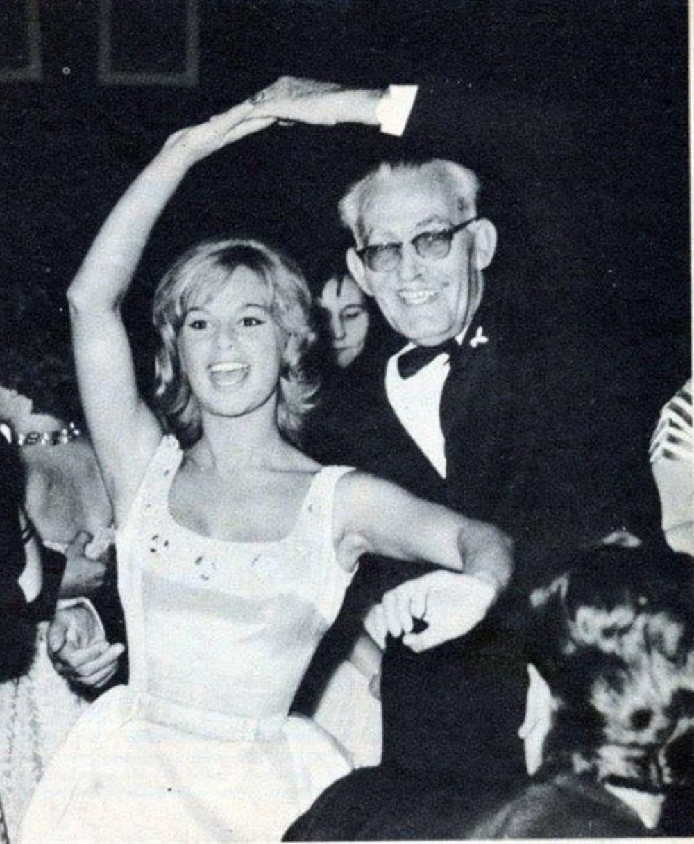 Αλίκη Βουγιουκλάκη - σπάνιες αδημοσίευτες φωτογραφίες Αλίκη Βουγιουκλάκη - σπάνιες αδημοσίευτες φωτογραφίες