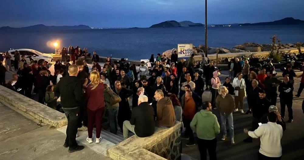 Νίσυρος - Απέλαση - Διαμαρτυρίες