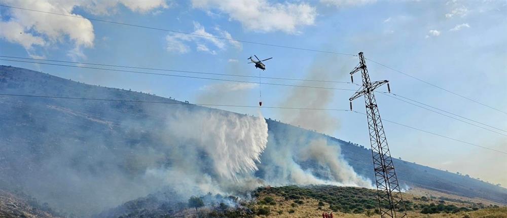 Αλβανία - φωτιά Αλβανία - φωτιά