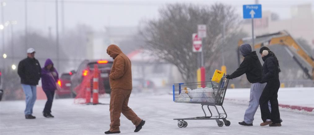 ΗΠΑ: Τουλάχιστον 30 οι νεκροί από το πολικό ψύχος που πλήττει τη χώρα