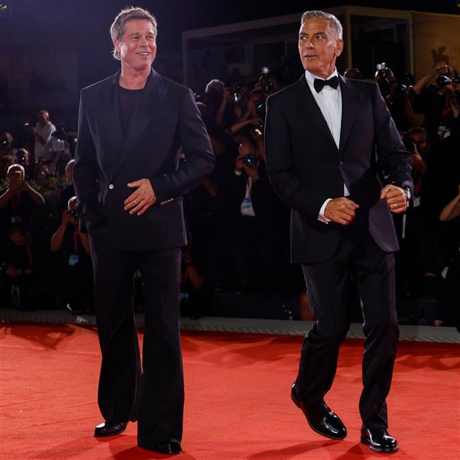 Φεστιβάλ Βενετίας: Χαμός με την εμφάνιση του Τζορτζ Κλούνεϊ και του Μπραντ Πιτ στο κόκκινο χαλί - Η εμφάνιση του τελευταίου με τη νέα του σύντροφο 